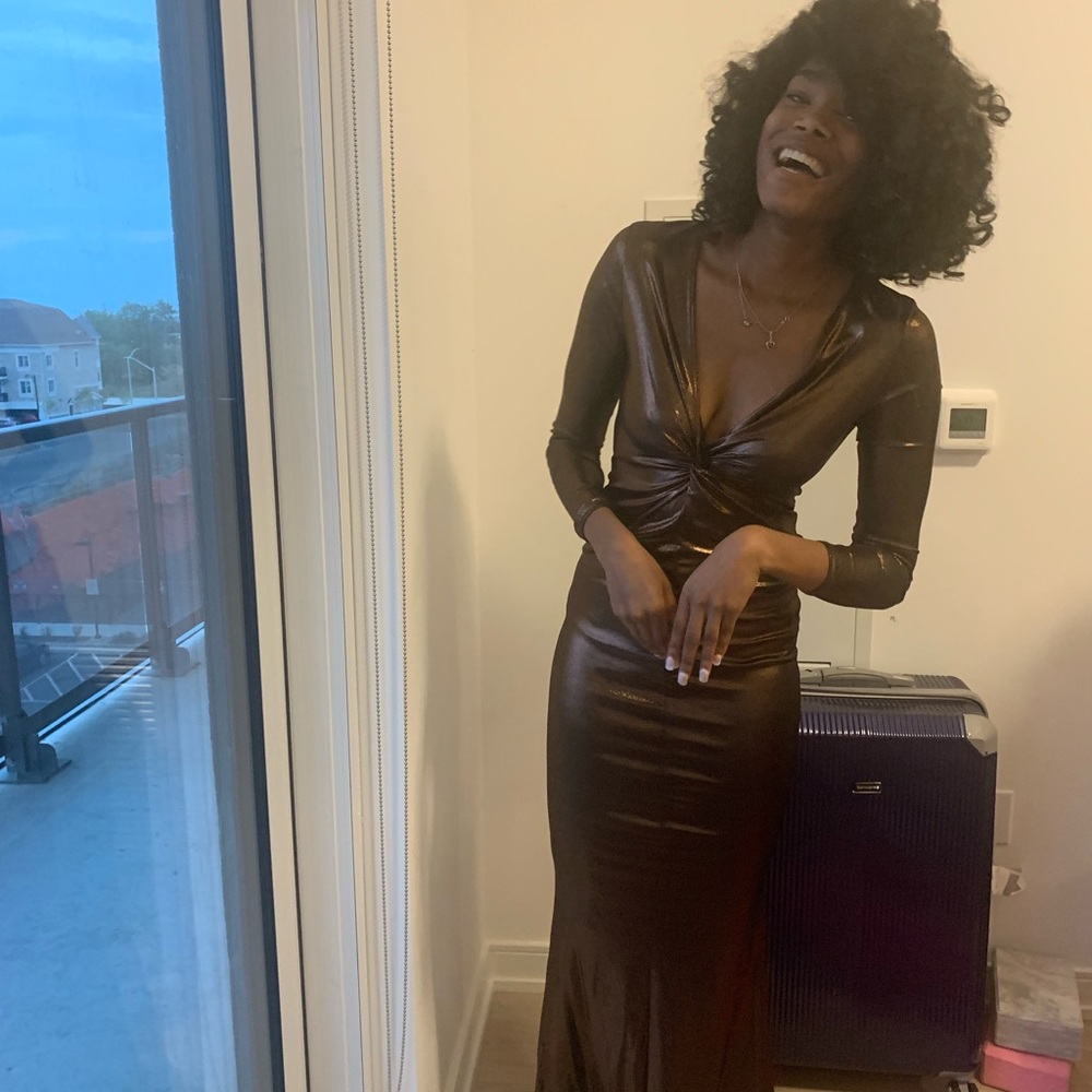 Metallic evening gown small medium model os 5’8